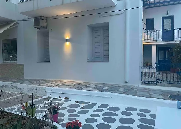 Alani House